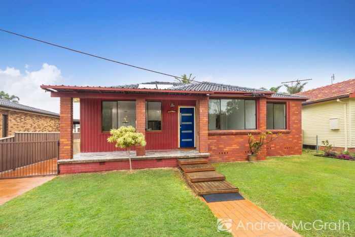 14 Awabakal Ave, Blacksmiths NSW 2281, Australia