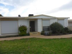 19 Spear St, Cunderdin WA 6407, Australia