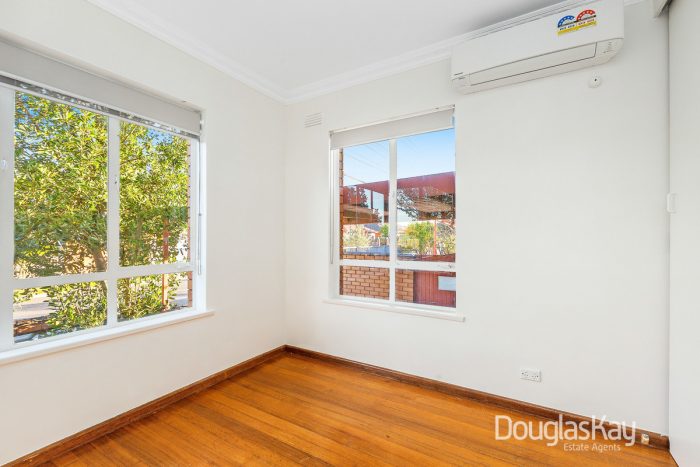 47 Dinnell St, Sunshine West VIC 3020, Australia