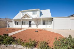 7 Elaray Way, Lange WA 6330, Australia