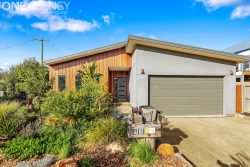 11 Gemma St, Sunderland Bay VIC 3922, Australia