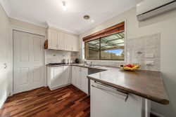 Unit 6/30 Hugh McKay Cres, Balmoral Park, Dunlop ACT 2615, Australia