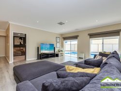 15 Windjammer Pkwy, Jindalee WA 6036, Australia