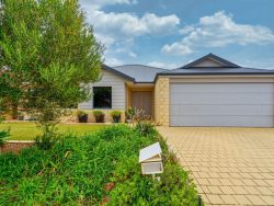 50 Mutiny Terrace, Quinns Rocks WA 6030, Australia