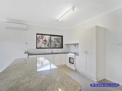 10 Kangaroo St, Bentley Park QLD 4869, Australia