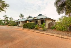 Unit 2/5 Whimbrel St, Djugun WA 6725, Australia