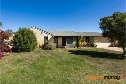 11 Warren St, Gosnells WA 6110, Australia