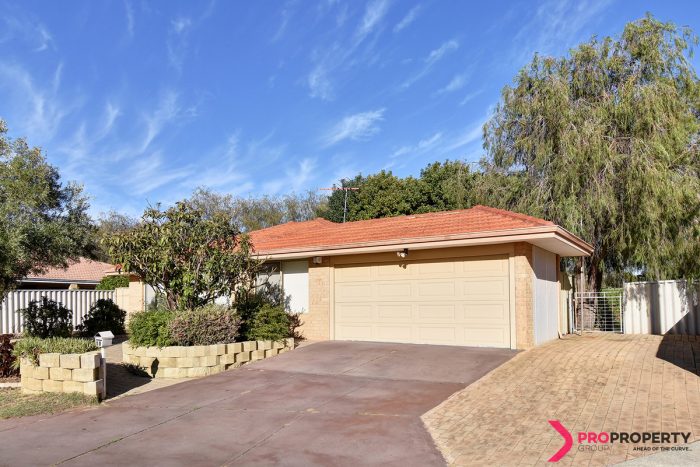 35 Trifund Ct, Merriwa WA 6030, Australia