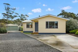 92 Carlton Bluff Rd, Primrose Sands TAS 7173, Australia