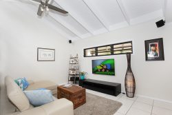 72 Brentwood Ave, Mooloolaba QLD 4557, Australia