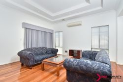 12 Milton St, Yokine WA 6060, Australia