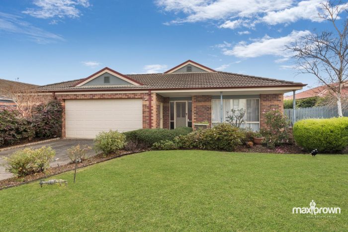 14 Clinton Ln, Chirnside Park VIC 3116, Australia