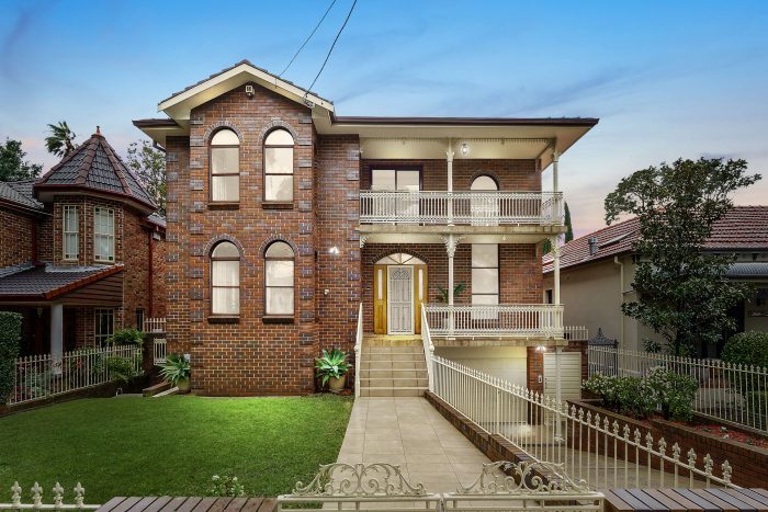 14 Meredith St, Homebush NSW 2140, Australia