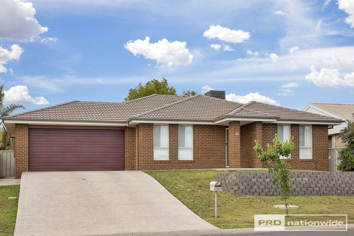 33 Milburn Rd, Oxley Vale NSW 2340, Australia