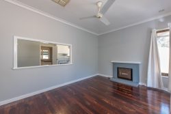 4 Gaunt St, Eden Hill WA 6054, Australia