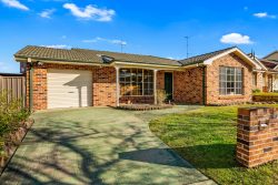 5 Beau Ct, Quakers Hill NSW 2763, Australia