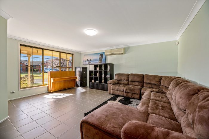 5 Beau Ct, Quakers Hill NSW 2763, Australia