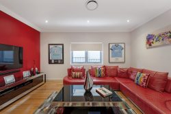 86 Burnell St, Russell Lea NSW 2046, Australia