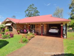 5/125-127 Tate Rd, Tolga QLD 4882, Australia