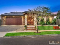 21 Crystal Rd, Melton South VIC 3338, Australia