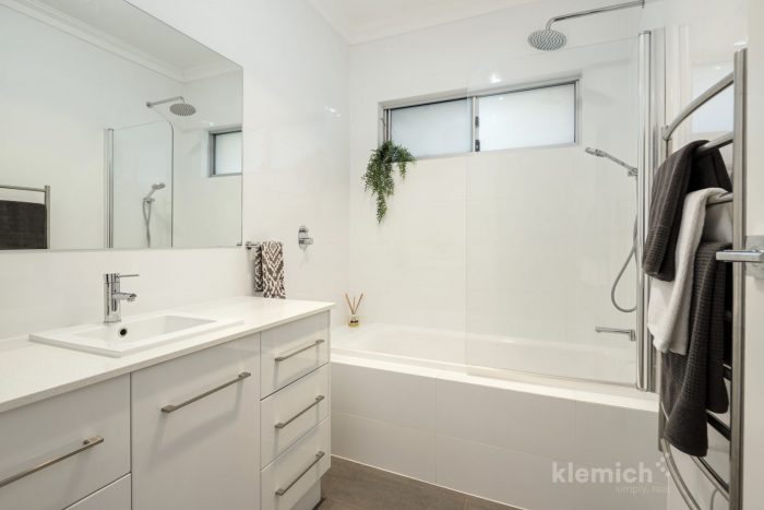 14 Emery Rd, Campbelltown SA 5074, Australia