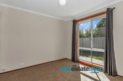 Unit 1/9 Ferry Pl, Gordon ACT 2906, Australia