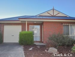 Unit 1/35 Malcolm St, Mansfield VIC 3722, Australia