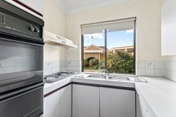 11/53 Holman St, Alfred Cove WA 6154, Australia