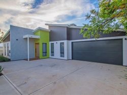 80 Addis St, Lamington WA 6430, Australia