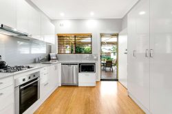 42 Quandong St, North Brighton SA 5048, Australia