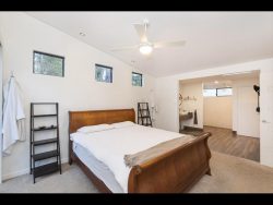 10 Sanctuary Ct, Roleystone WA 6111, Australia