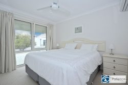 16/11 Scaphella Ave, Mullaloo WA 6027, Australia