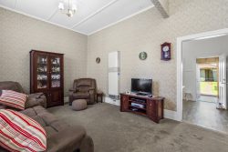 3 Tyler St, Sunshine VIC 3020, Australia