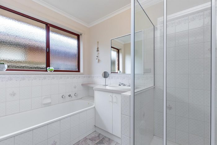 Unit 1/47 Donovans Rd, Warrnambool VIC 3280, Australia