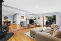 92 Wondaree St, Rye VIC 3941, Australia