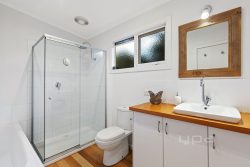 92 Wondaree St, Rye VIC 3941, Australia