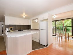 27 Reserve Rd, Basin View NSW 2540, Australia