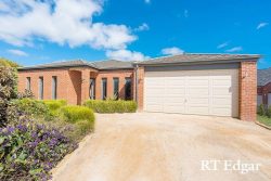 6 Jackson Ct, Gisborne VIC 3437, Australia