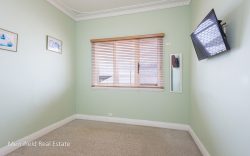 3 Jeffries St, Mount Melville WA 6330, Australia