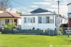 27 Pelican St, Swansea NSW 2281, Australia