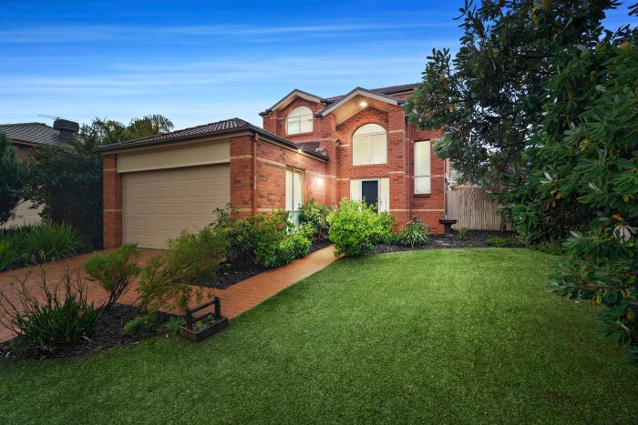 Unit 5/26 Pepperbush Cres, Langwarrin VIC 3910, Australia