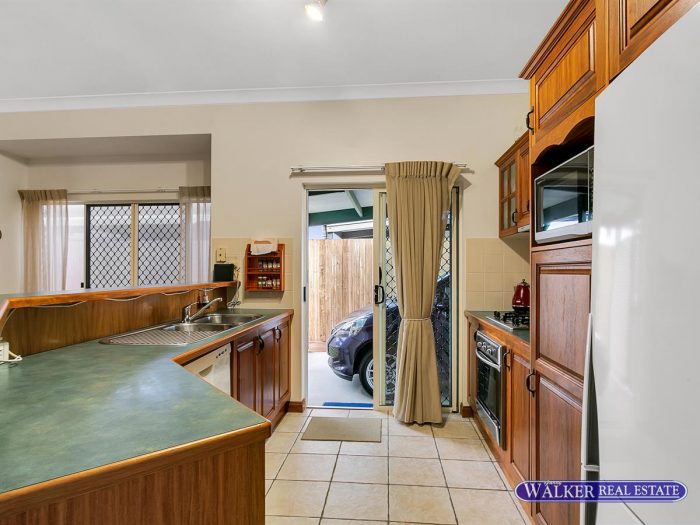 16 Oakblue Dr, Mount Sheridan QLD 4868, Australia