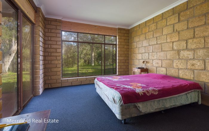 96 Shapland Rd, Youngs Siding WA 6330, Australia