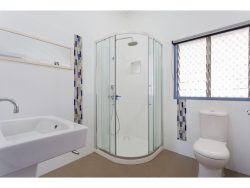 4 Craigilee St, The Range QLD 4700, Australia