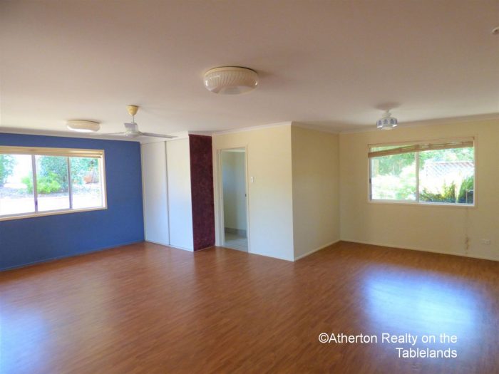 8-10 Abbott St, Atherton QLD 4883, Australia