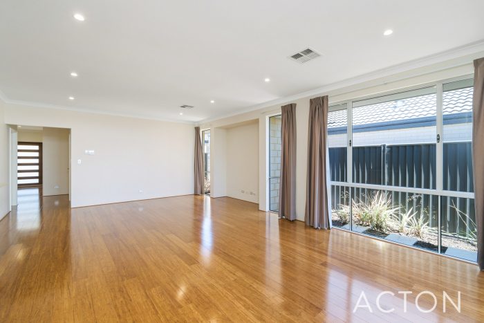 34 Collared St, Harrisdale WA 6112, Australia