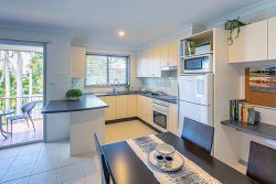 6/12 Davistown Rd, Davistown NSW 2251, Australia