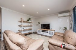 92 Morwell St, Yanchep WA 6035, Australia