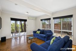 5 Irwin Pl, Green Point NSW 2251, Australia