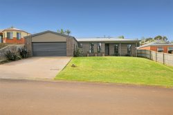 14 Silverback Pl, Leongatha VIC 3953, Australia